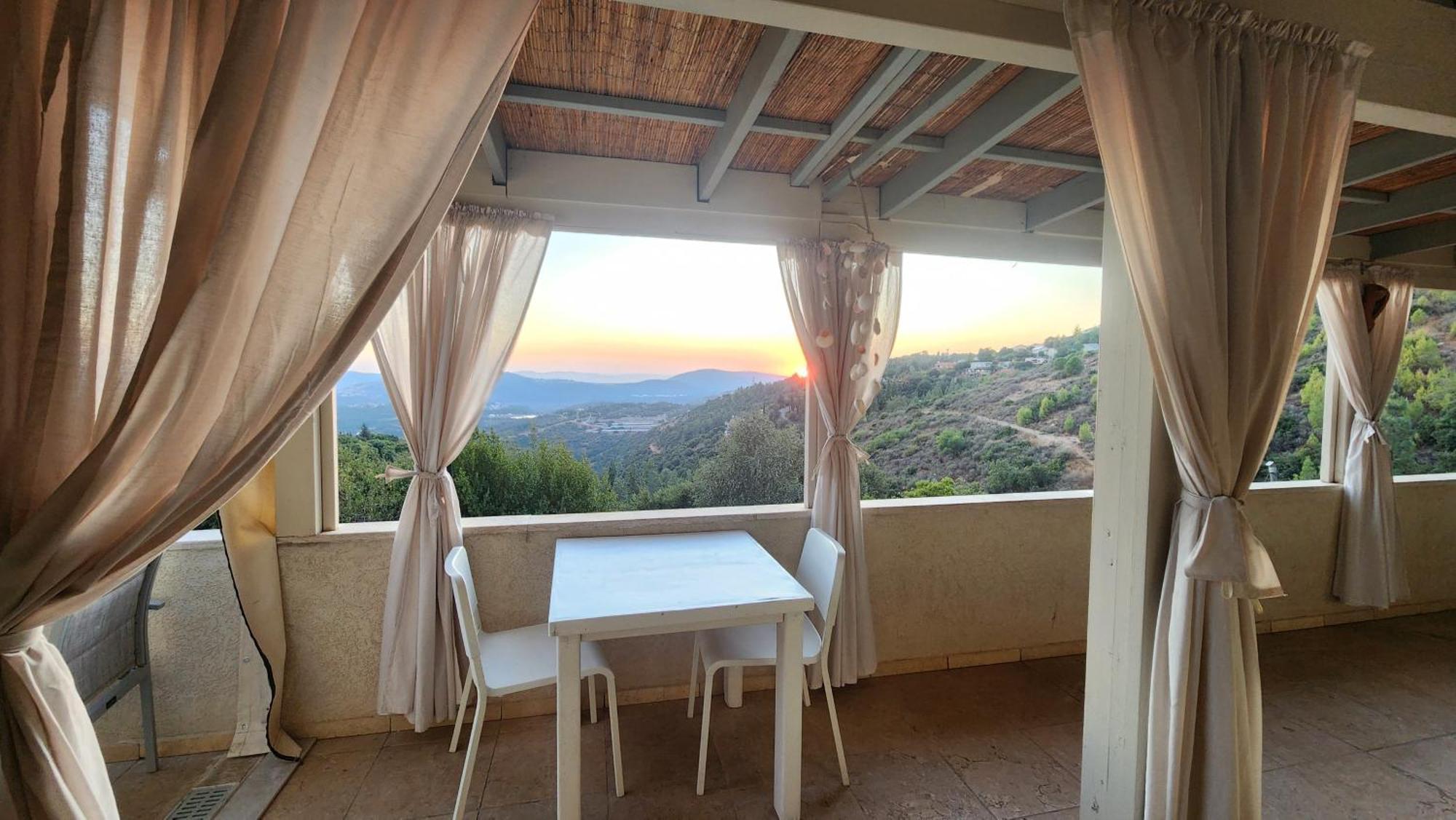 Villa Dream Time Amirim Exterior foto